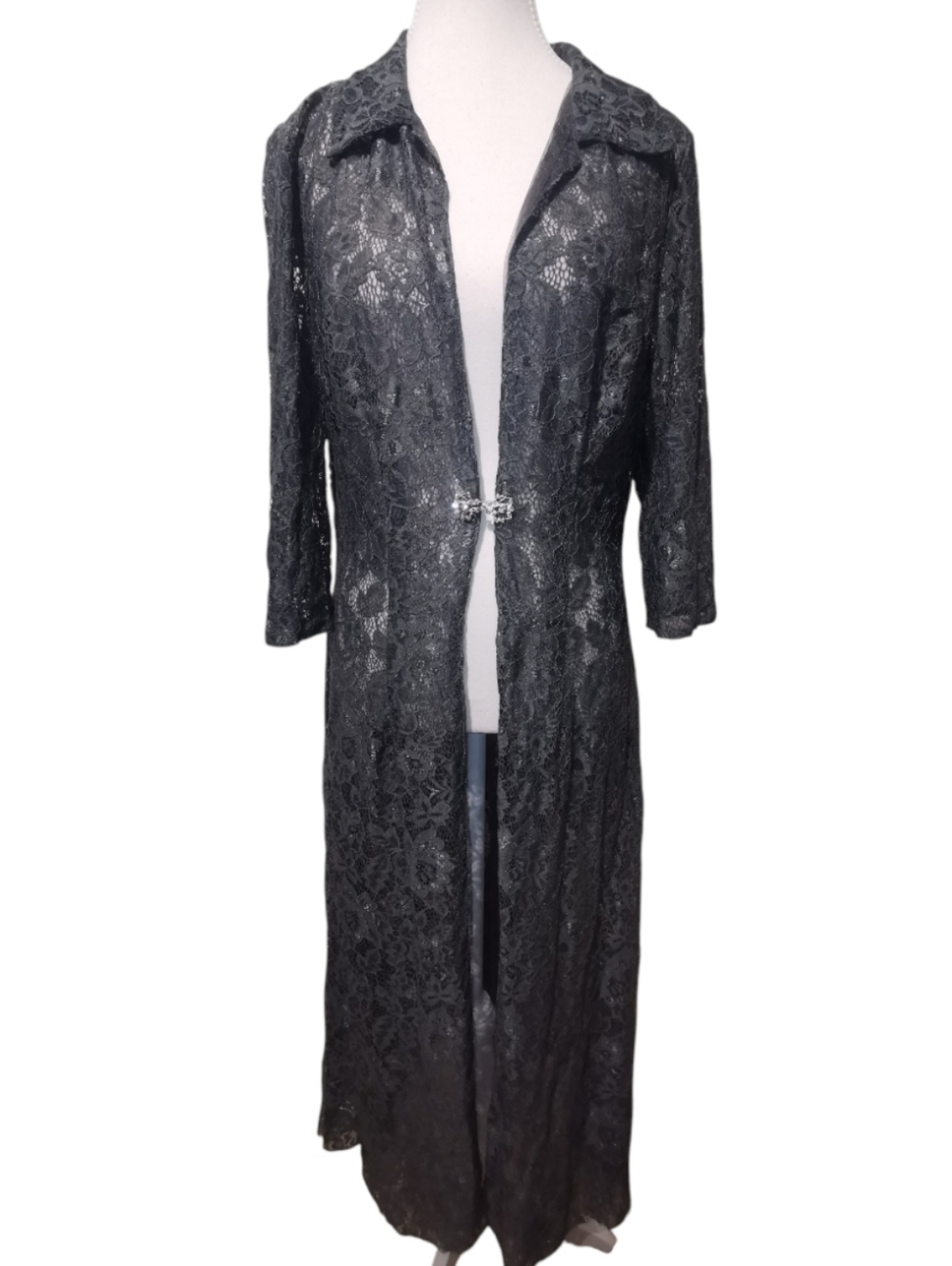 JJ's House Lace Very Y2K Collared Neckline Large 3/4 Sleeve Feminine Overlay - Picture 2 of 10
